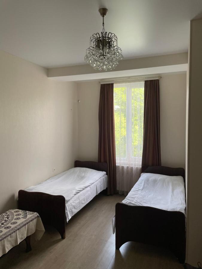 Zaali'S Wine Cellar Bed & Breakfast Vani Екстериор снимка