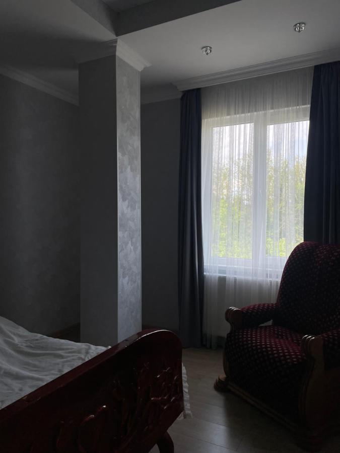 Zaali'S Wine Cellar Bed & Breakfast Vani Екстериор снимка