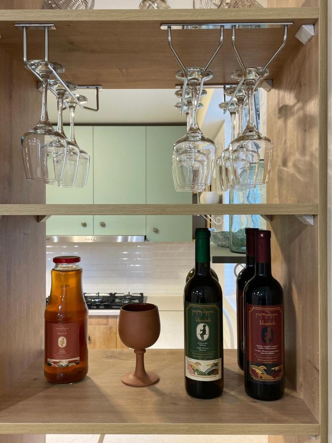 Zaali'S Wine Cellar Bed & Breakfast Vani Екстериор снимка