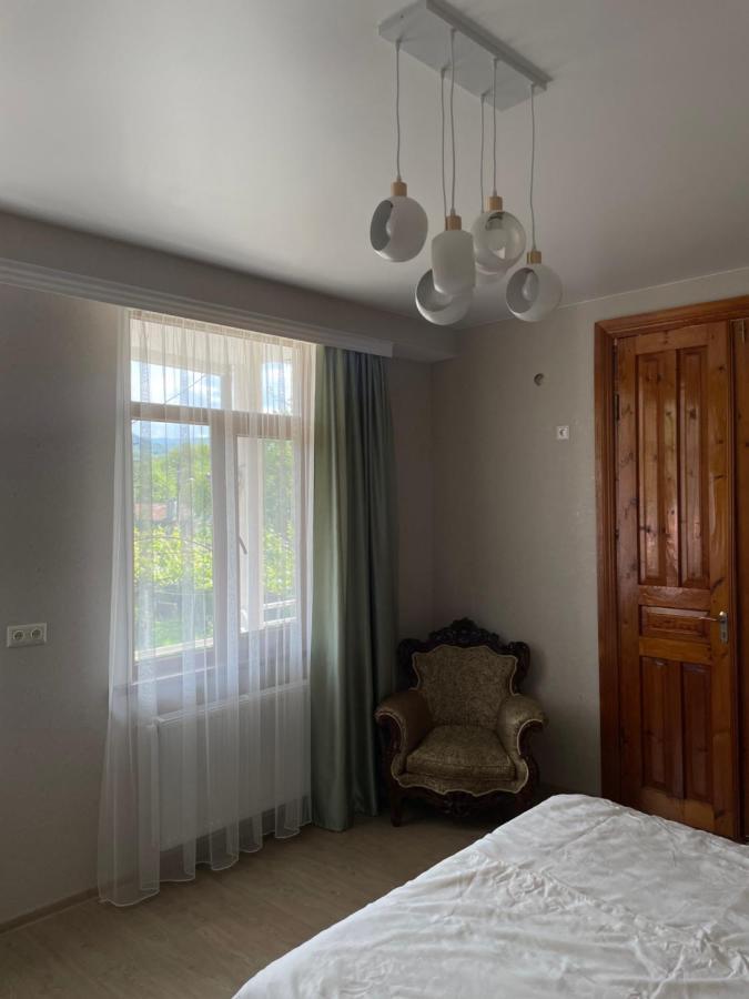 Zaali'S Wine Cellar Bed & Breakfast Vani Екстериор снимка